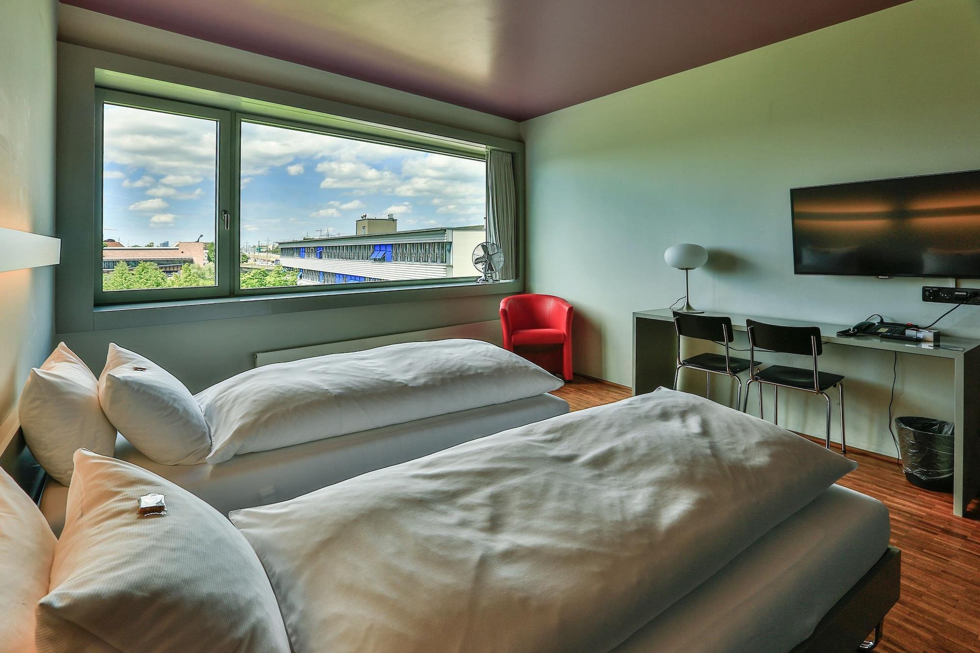 Dasbreitehotel Am Rhein Basel Ngoại thất bức ảnh