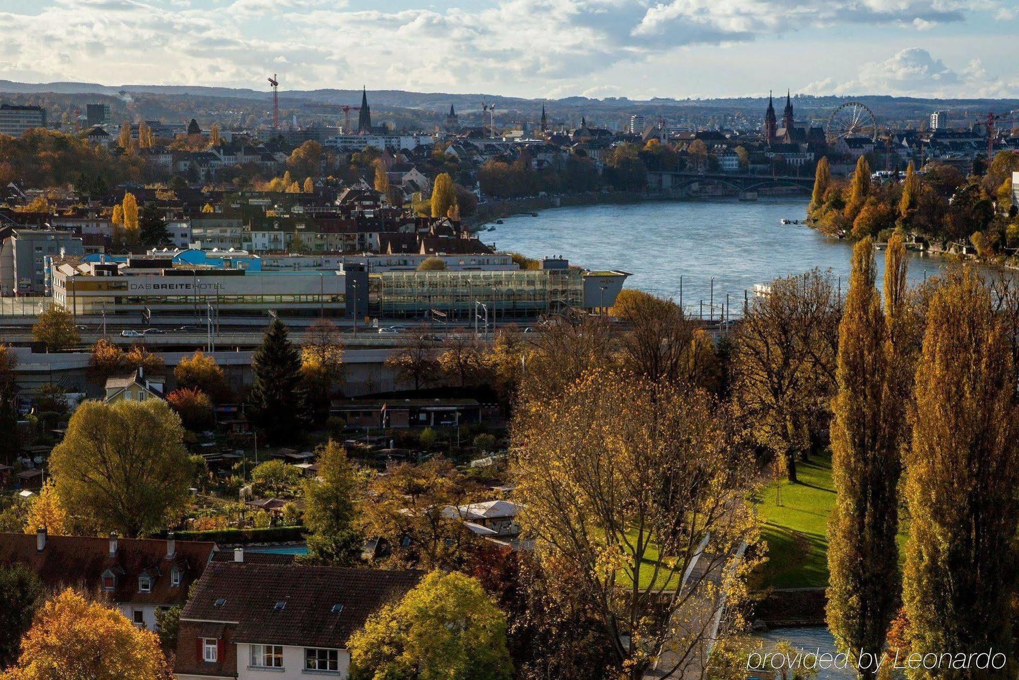 Dasbreitehotel Am Rhein Basel Ngoại thất bức ảnh