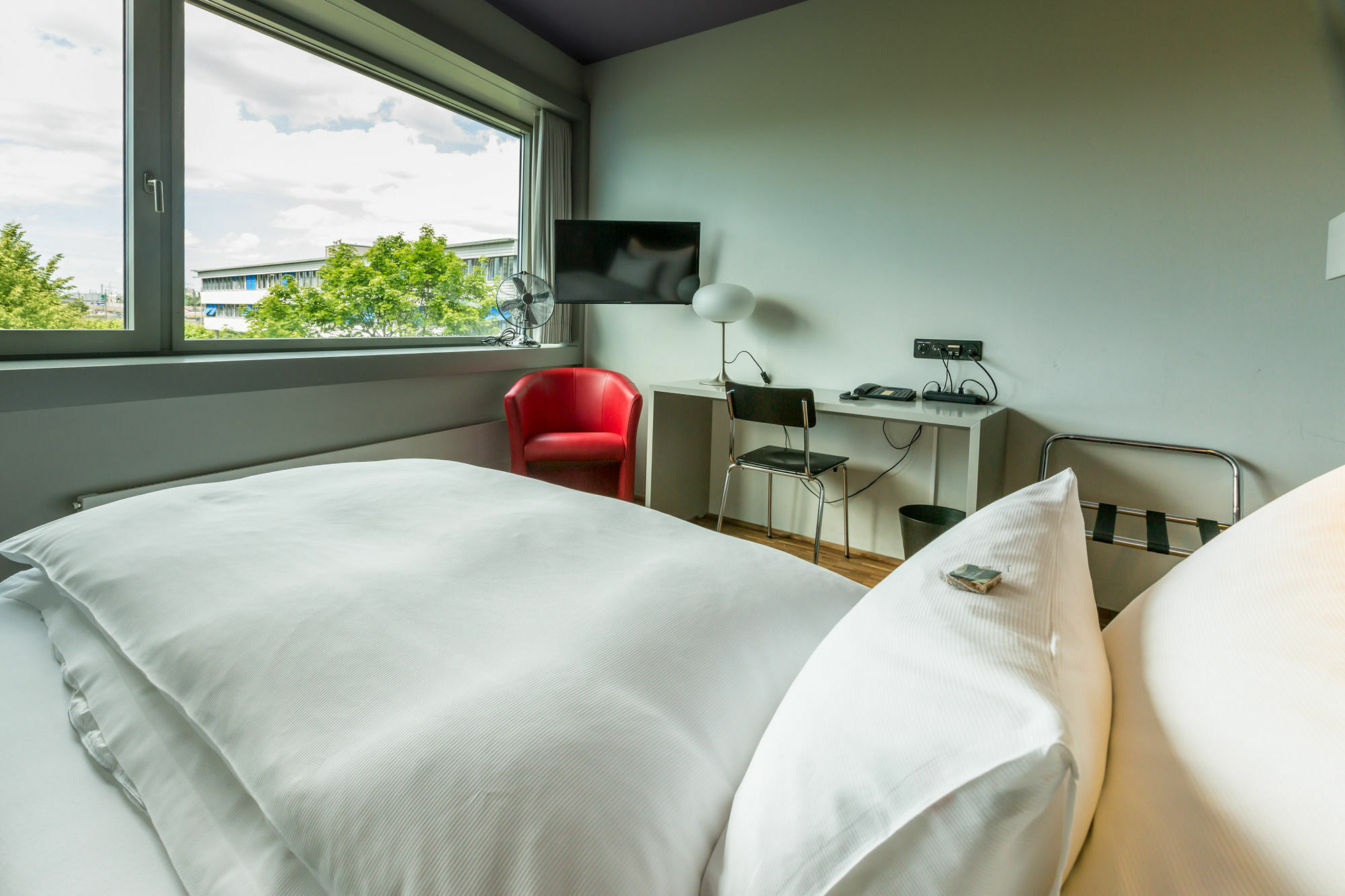 Dasbreitehotel Am Rhein Basel Ngoại thất bức ảnh
